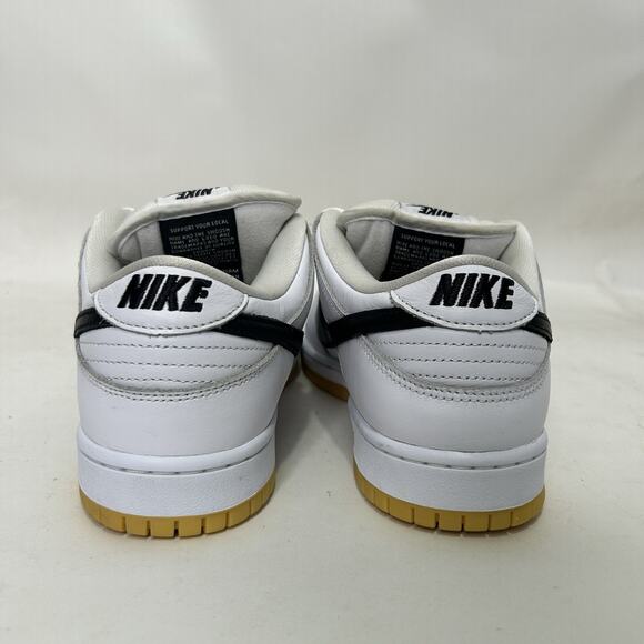 Nike SB Dunk Low Pro \